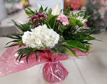 Charger l&#39;image dans la galerie, Bouquet de fleurs mixtes
